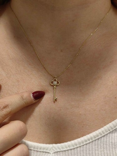 TAŞLI ANAHTAR MODEL ALTIN KOLYE 14 AYAR - Görsel 2