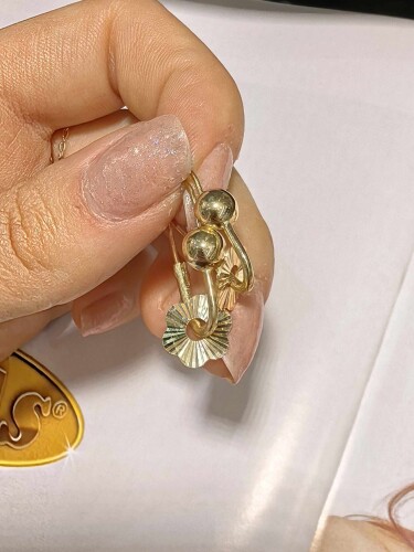 14 AYAR PAPATYA SALLANTILI HALKA ALTIN KÜPE - Görsel 2