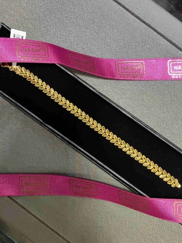 22 AYAR BAŞAK MODEL TARZ ALTIN BİLEKLİK - Görsel 4