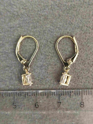 14 AYAR SALLANTILI TEKTAŞ MODEL SHAKİRA ALTIN KÜPE - Görsel 5