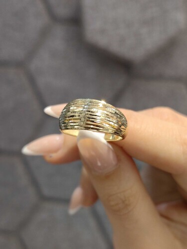 AĞAÇ KABUĞU ŞERİTLİ 14 AYAR TARZ ALTIN FANTAZİ YÜZÜK - Görsel 2