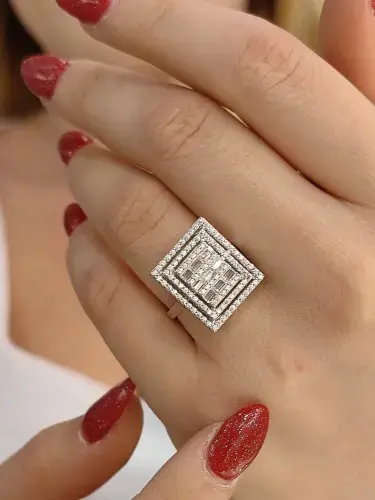 14 AYAR BEYAZ ALTIN ÖZEL TASARIM BAGET ALTIN YÜZÜK - Görsel 3